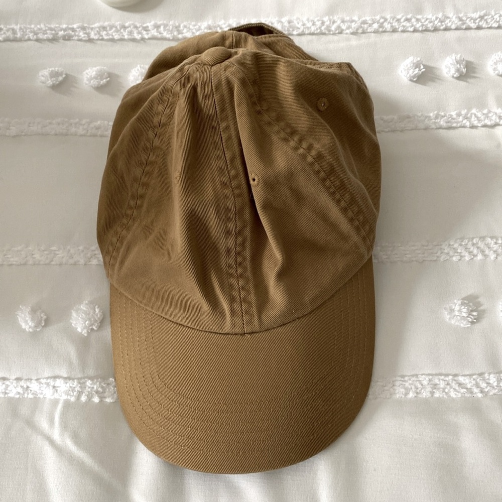 Gap khaki hat